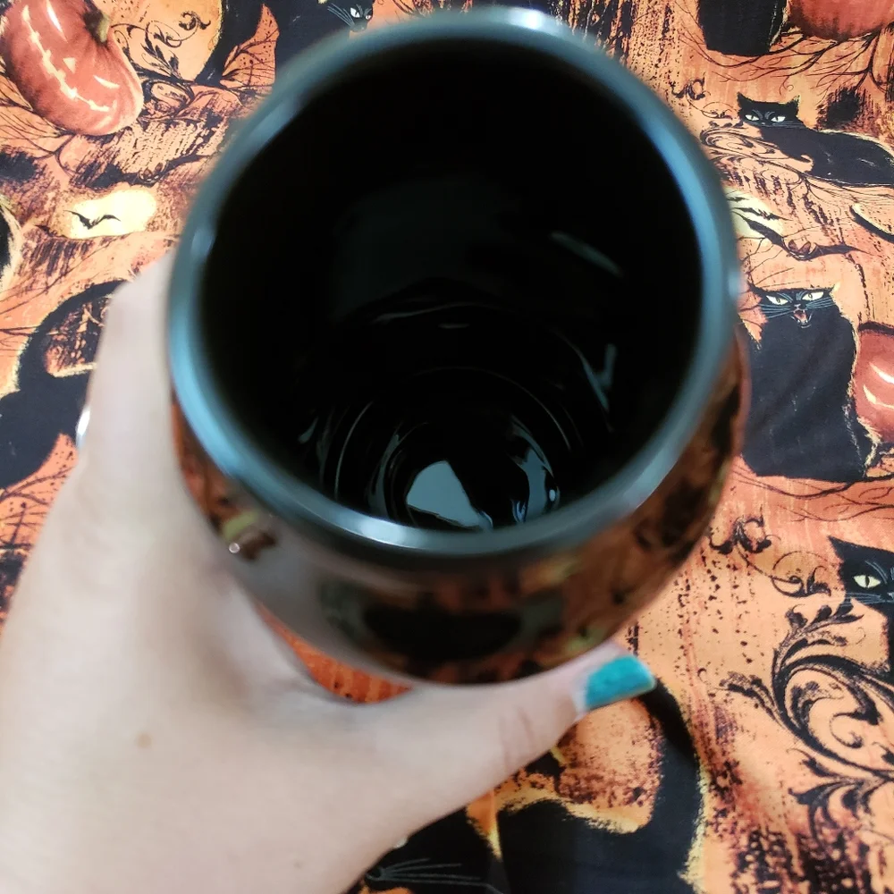 Rae dunn toxic vase